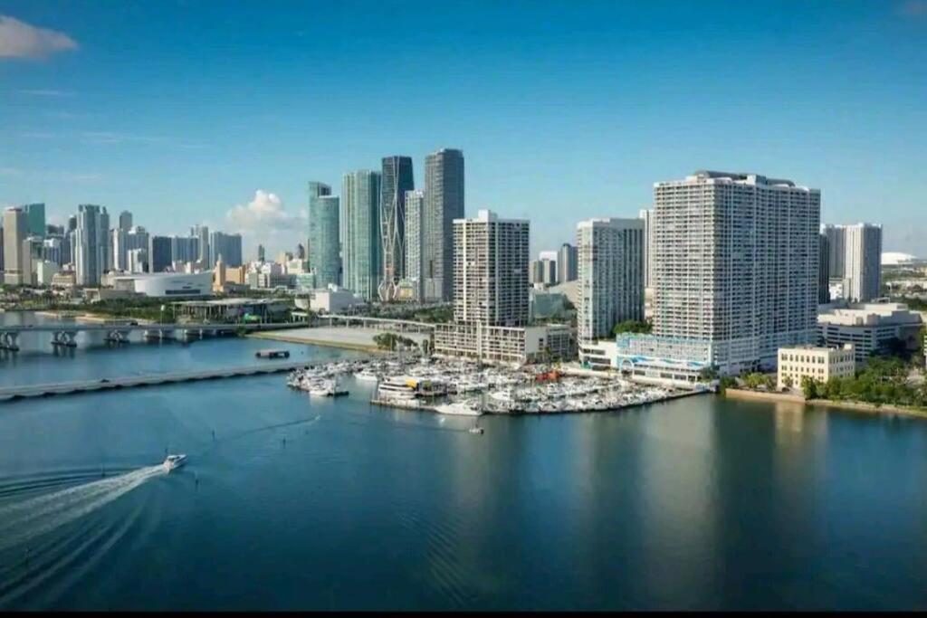 Sol Miami # 2 With Free Parking Apartman Kültér fotó